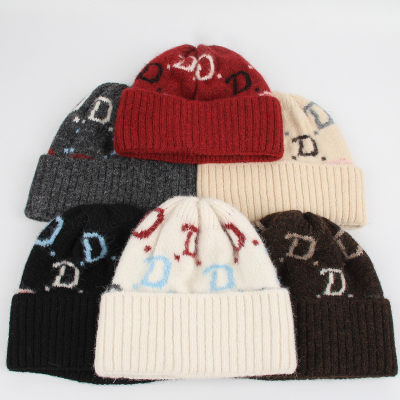 Bonnet en tricot jacquard à mo - Beanie Cuffed Knit avis et prix
