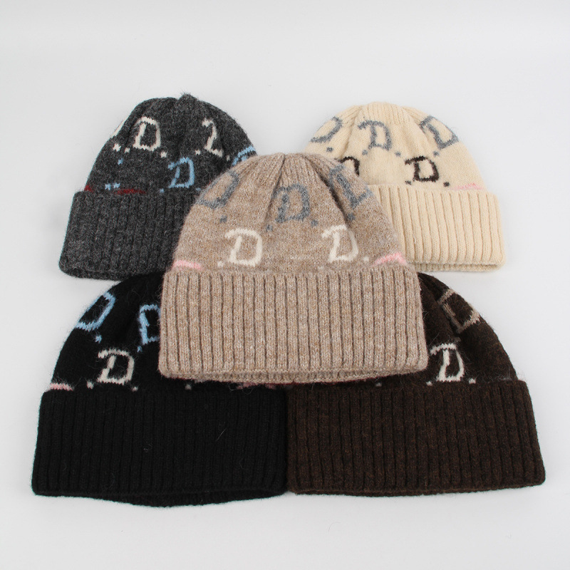 Bonnet en tricot jacquard à mo - Beanie Cuffed Knit avis et prix